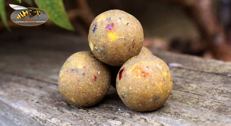 J - Mix Boilies.