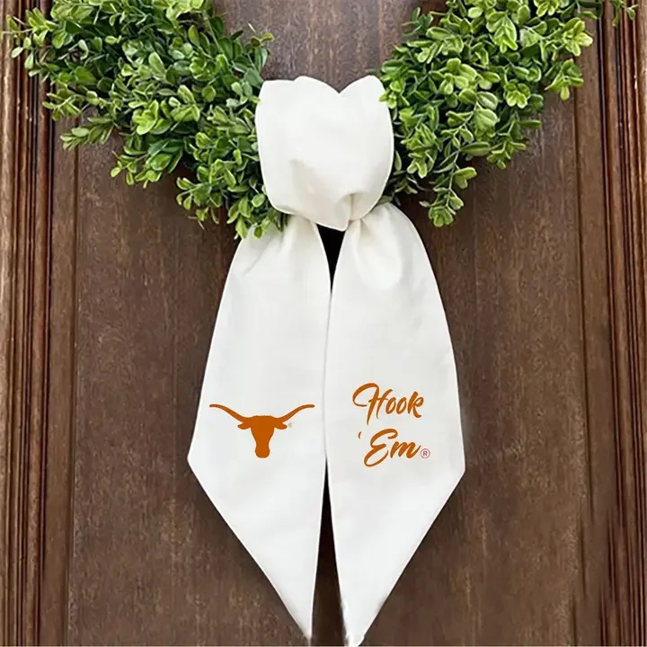 Hook ‘Em! Texas Embroidered Wreath Sash