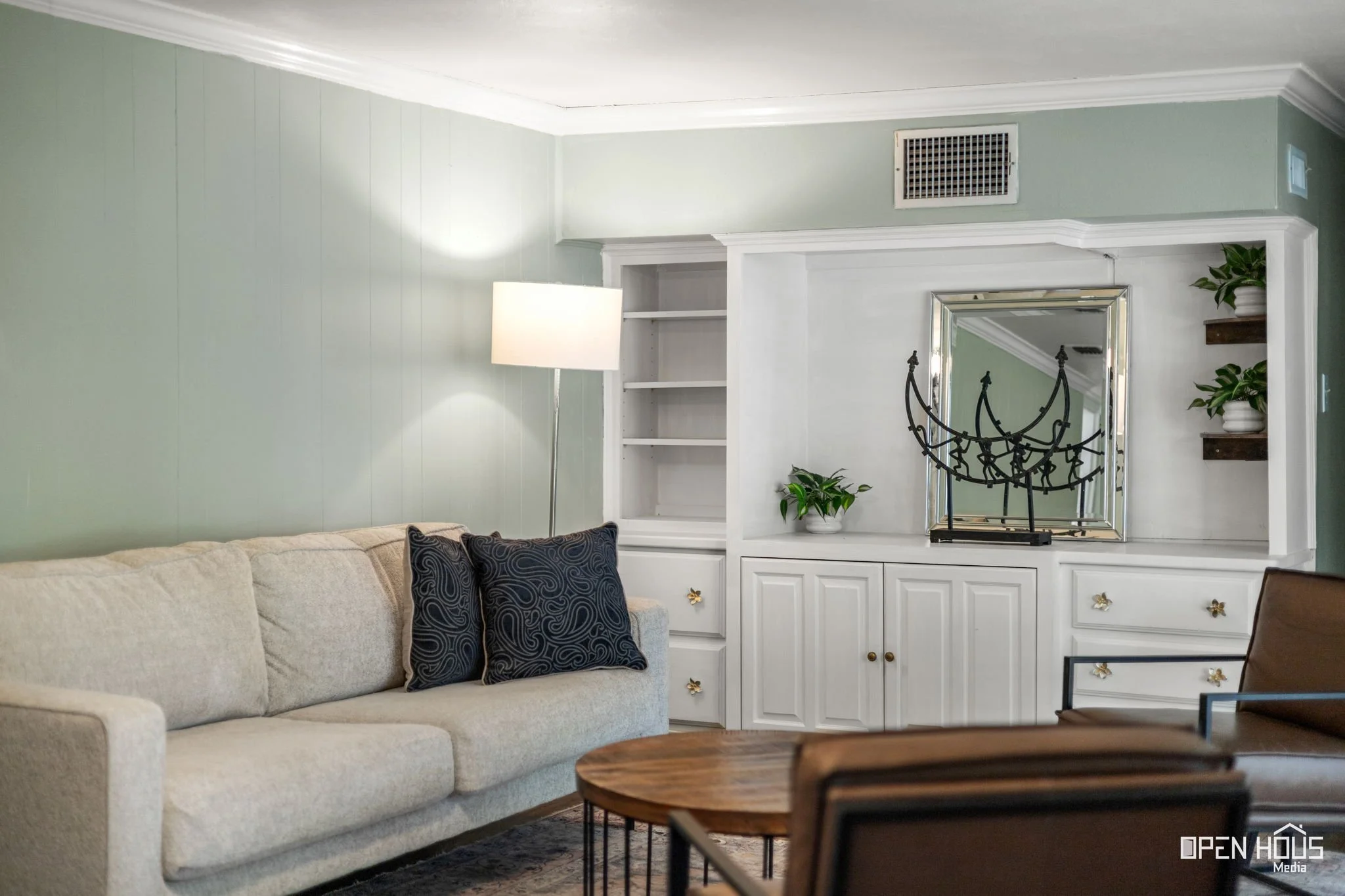 43-web-or-mls-2403-cambridge-ave.jpg