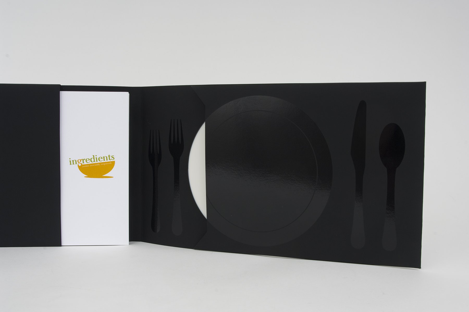 Specialty packaging for Food & Beverage group with inserts. 