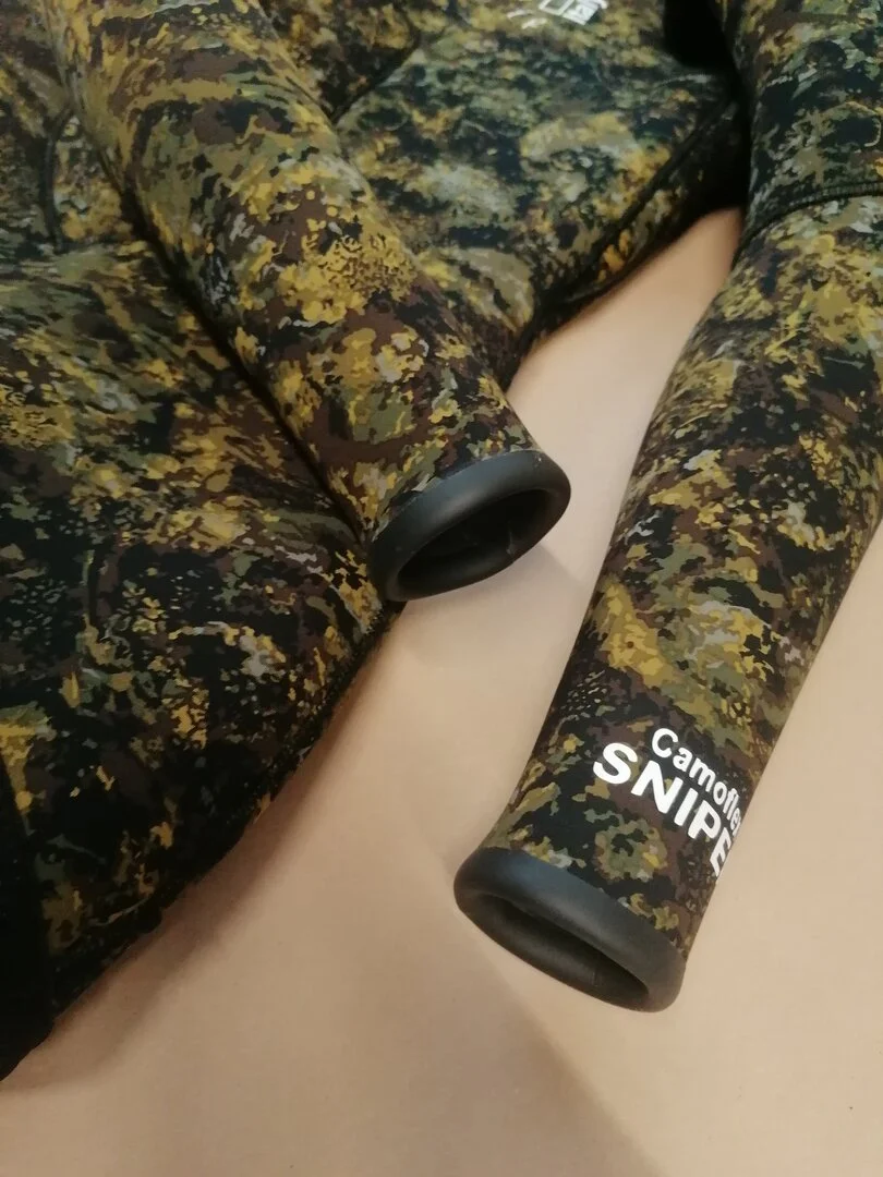 Best spearfishing wetsuits for the UK? Warmest spearfishing wetsuits. Tailored fitted spearfishing wetsuits. Leroi Squid wetsuits. Polosub wetsuits. Pissette for wetsuit. BEST camouflage wetsuit UK.