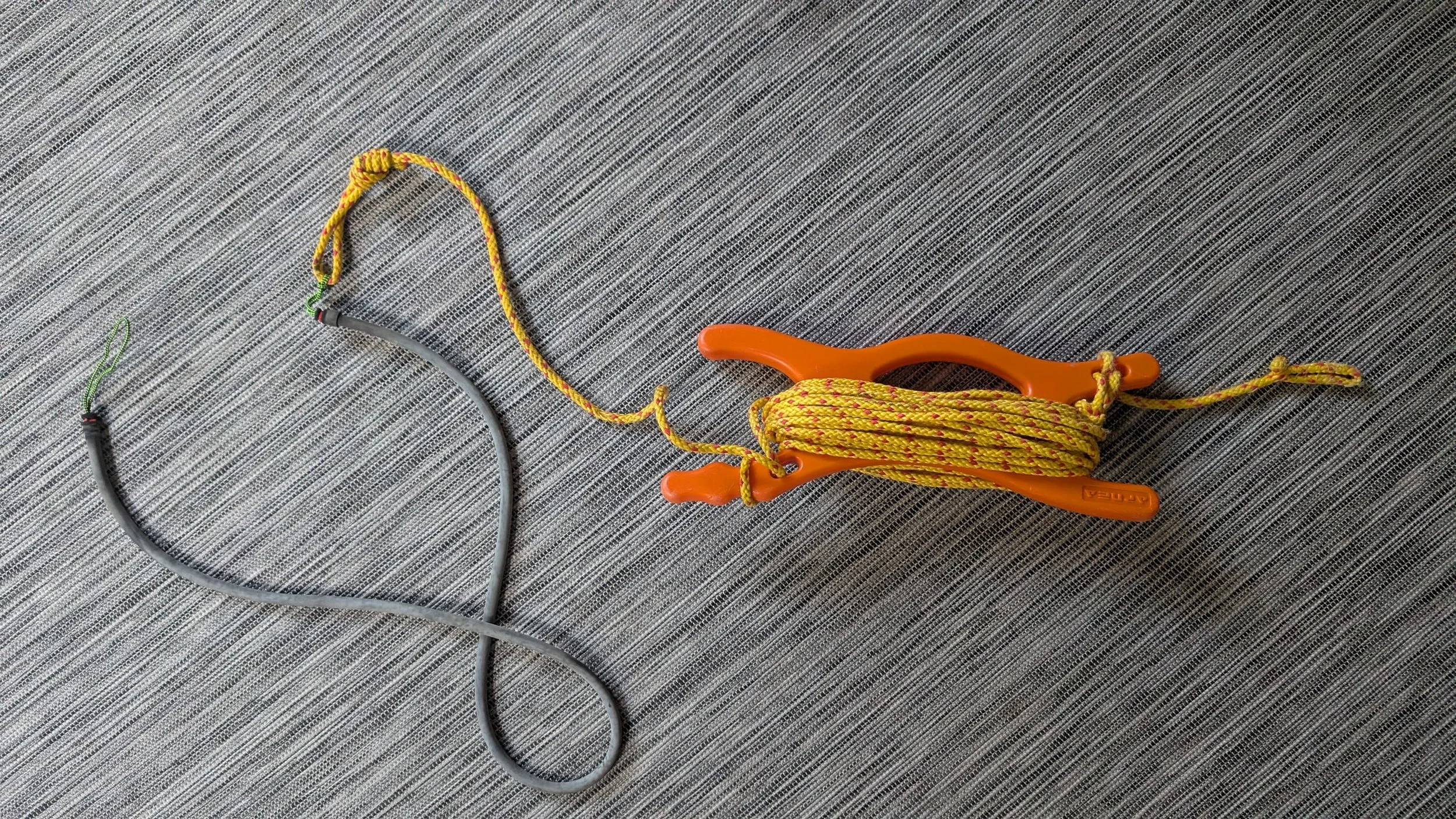 Float rope , bungee and line winder -Setup