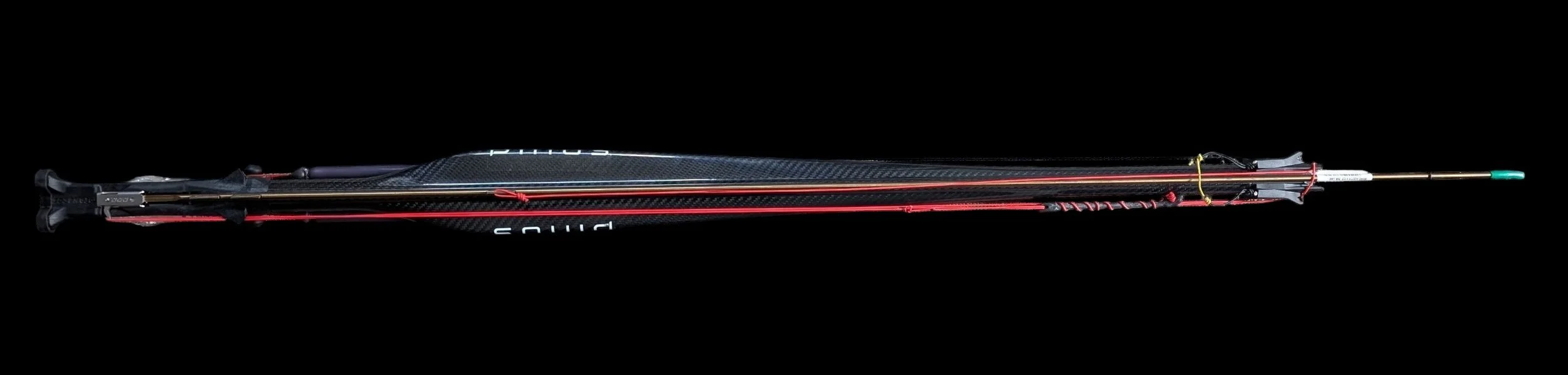 How to catch a Big bass? Invert roller speargun. Spearguns for UK and Europe. Carbon fibre spearguns. Carbon fibre cuttlefish speargun. What's the best speargun for the UK? Best invert speargun?