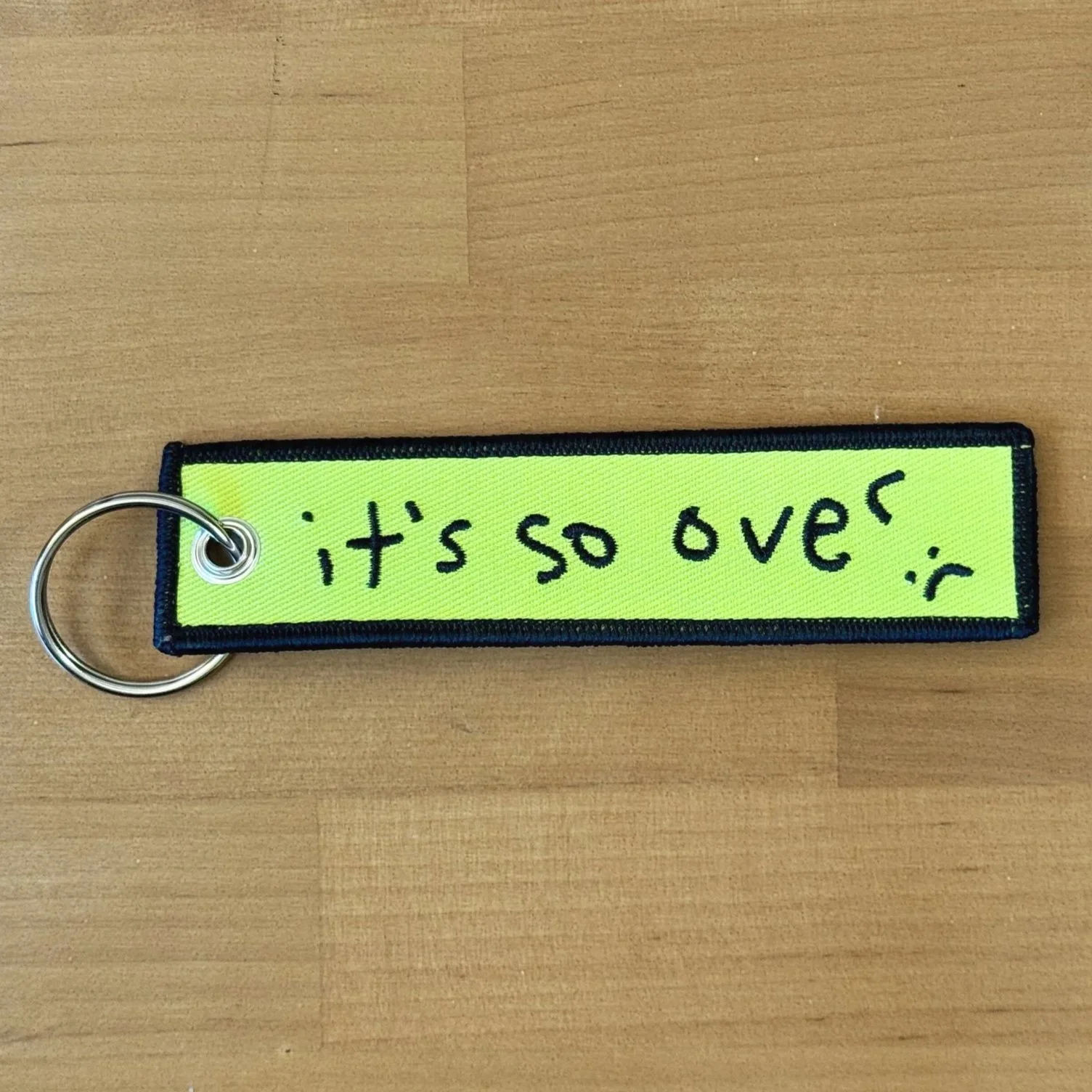 Keychain+Green+and+black+we%27re+so+back+back.jpg