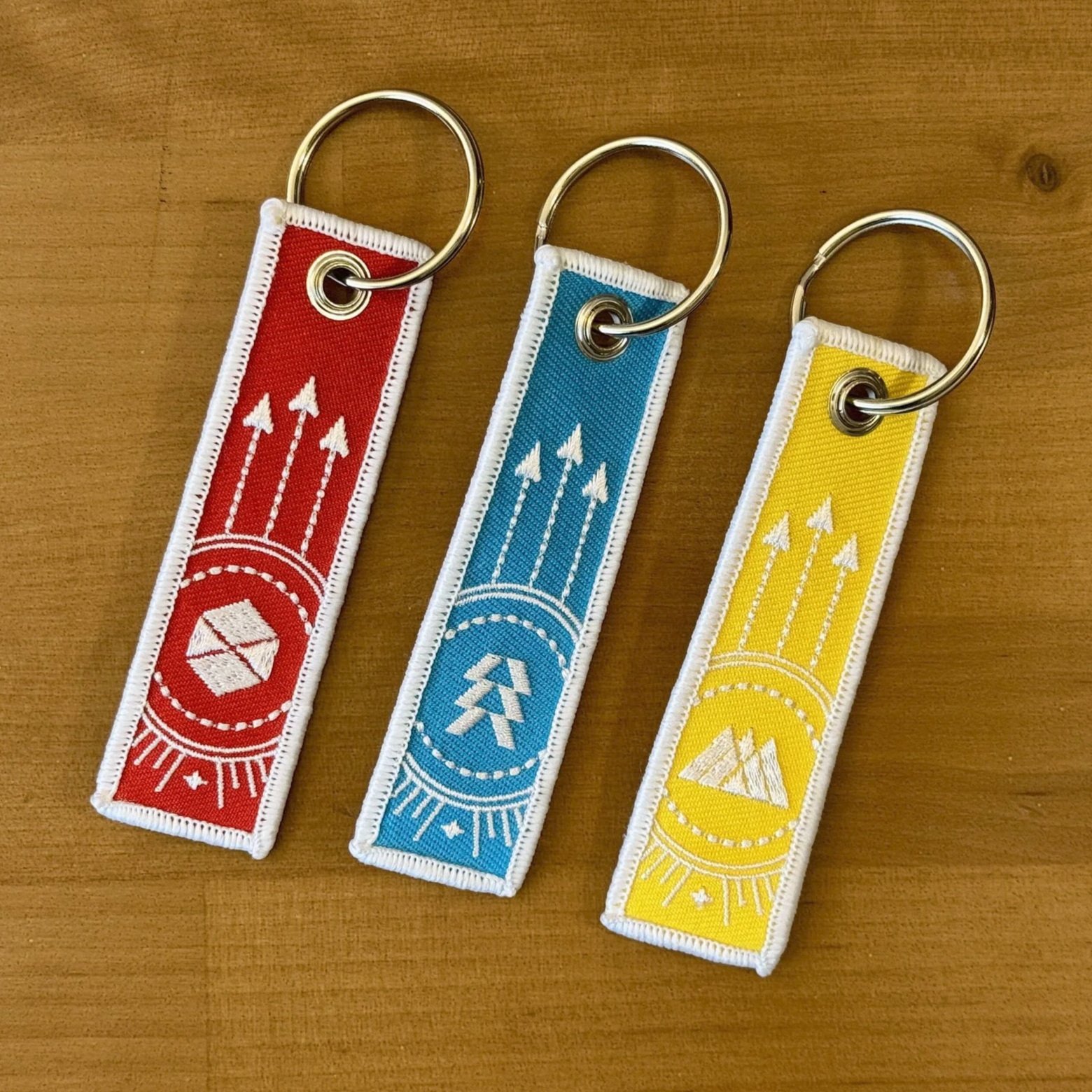 Keychain+Titan+Hunter+Warlock+Back.jpg