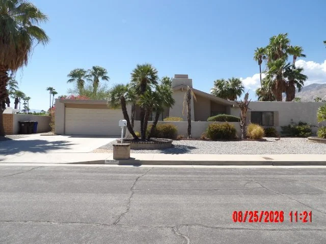 917 El Cid Palm Springs CA 92262