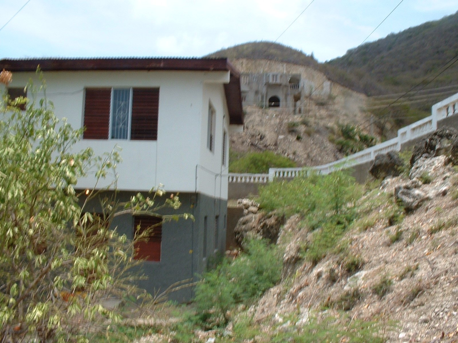 HILL SIDE 2.JPG