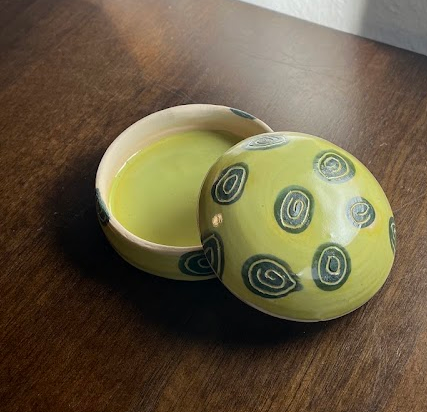 Lidded Catch