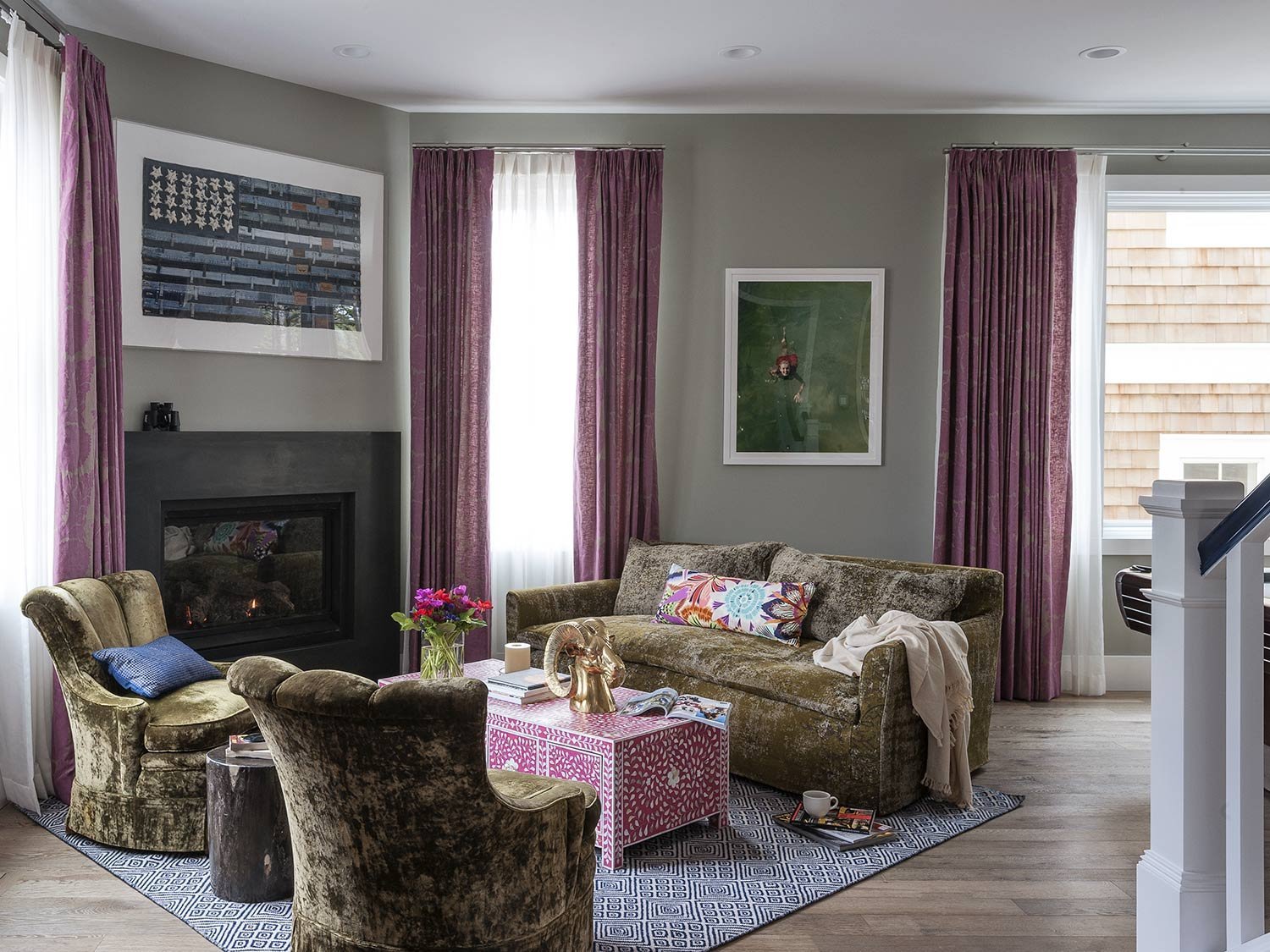 plum_sofa.jpg