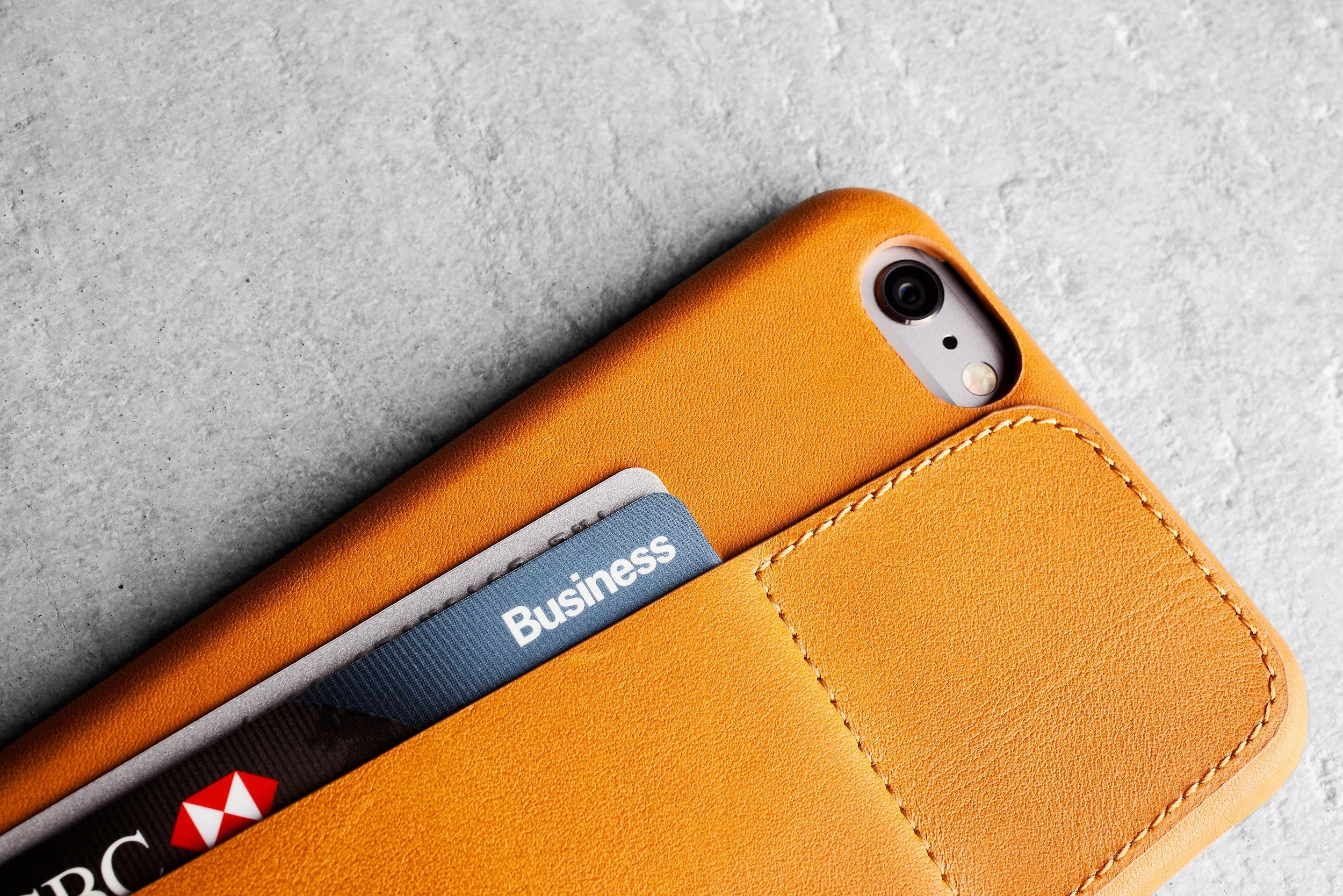 Leather-Wallet-Case-80°-for-iPhone-6-Plus-Tan-Lifestyle-507.jpg