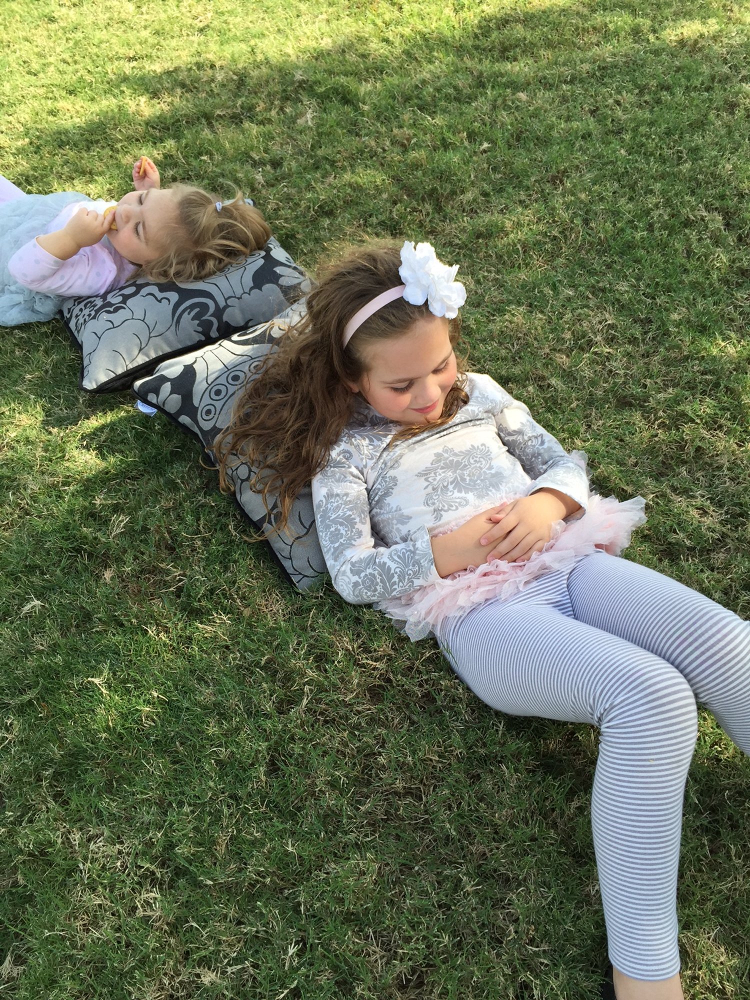 girls_pillows.jpg