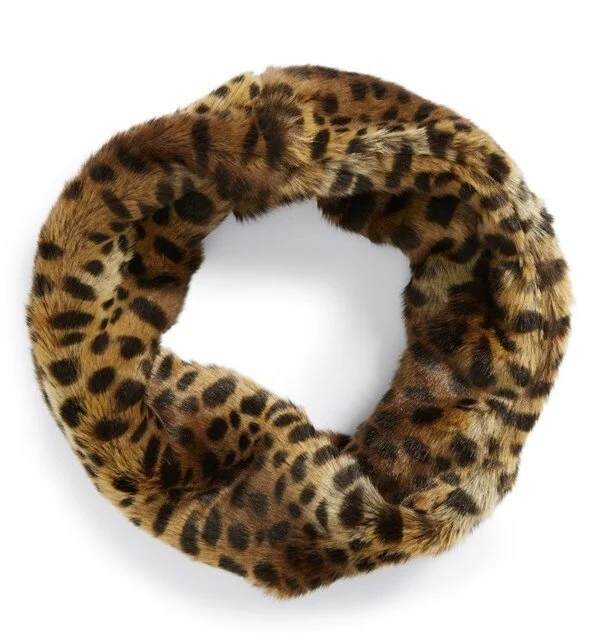 Franki's Favorites: The Faux Leopard Fur Infinity Scarf...