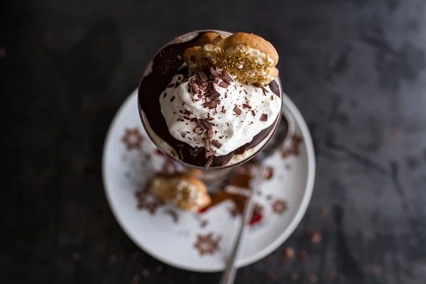 content_aloha-halfbakedharvest-gingerbread-tiramisu-embed-2.jpg