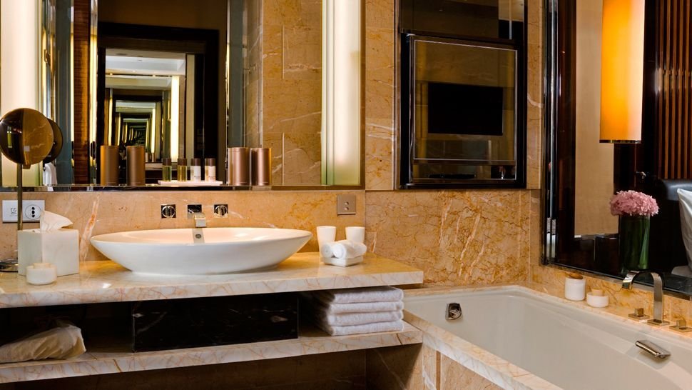 007098-12-bathroom.jpg