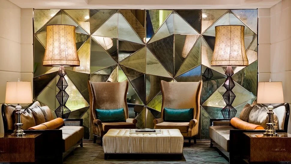 Destinations: A Sleek Escape to Singapore...