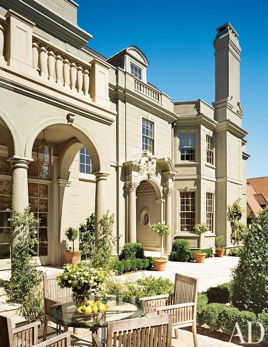 traditional-outdoor-space-barbara-barry-piedmont-california-200511_1000-watermarked.jpg