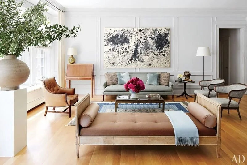 Celebrity Living: Nina...