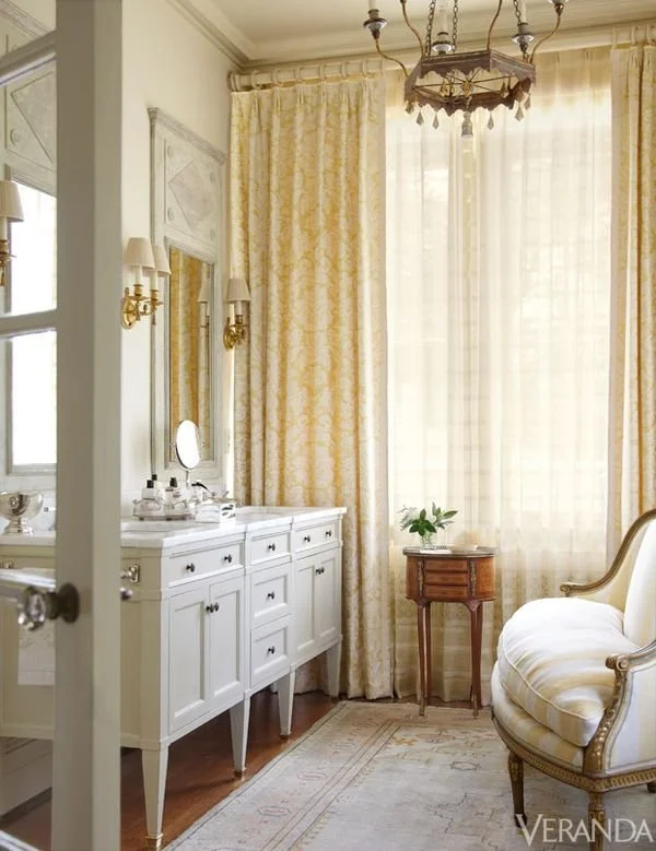 gilded_chair.jpg