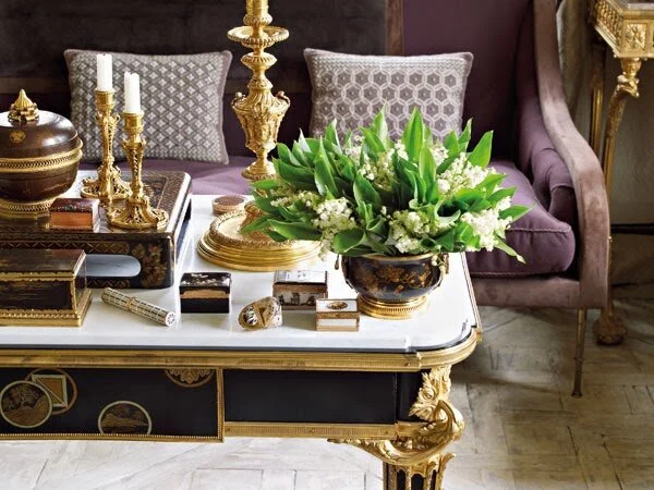 Feeling Bookish: Fifth Avenue Style...