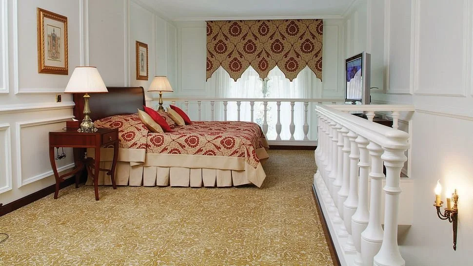 002899-10-Ciragan_Palace_Suite_Bedroom-upstairs.jpg