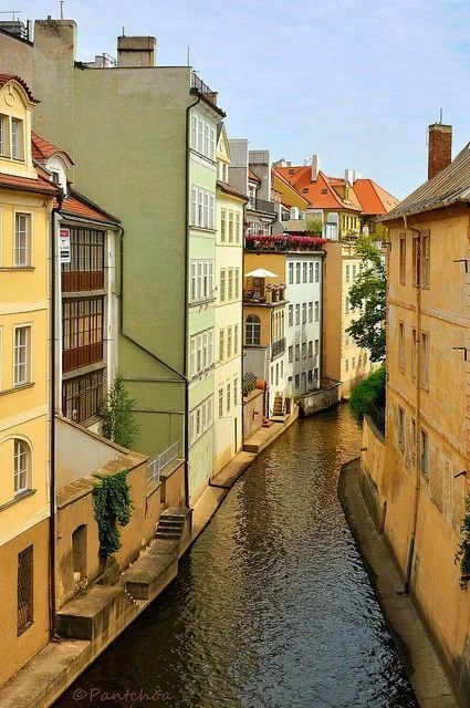 prague.jpg