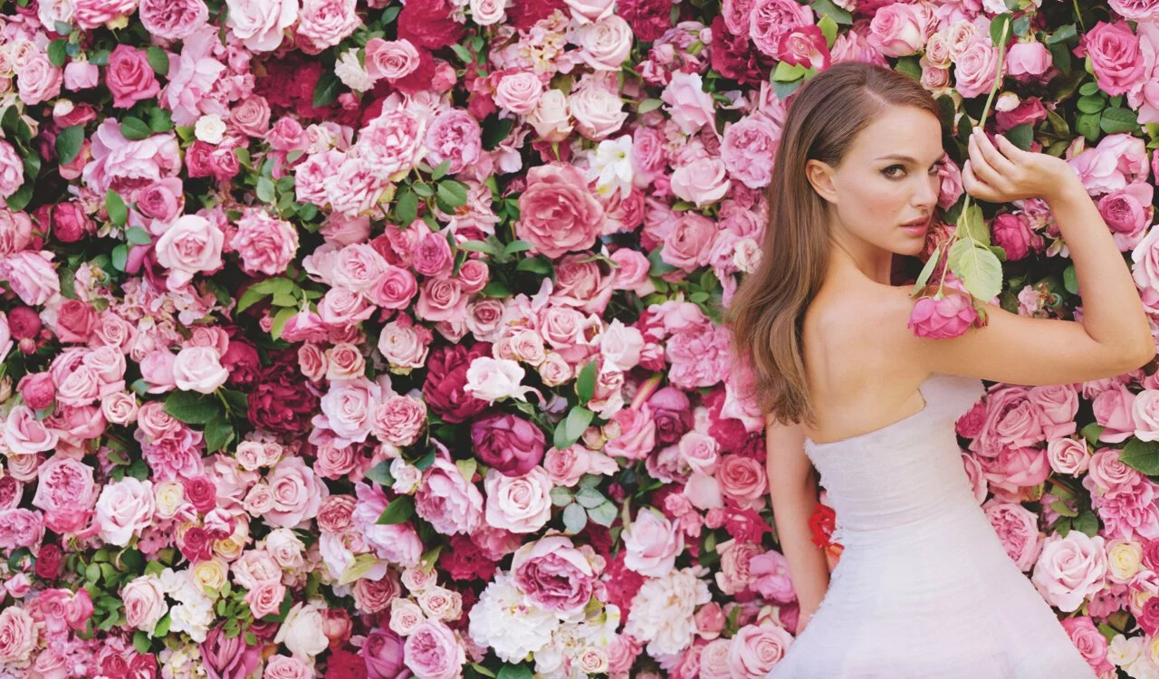For Her: Pretty Valentine's Day Gifts She'll Adore...