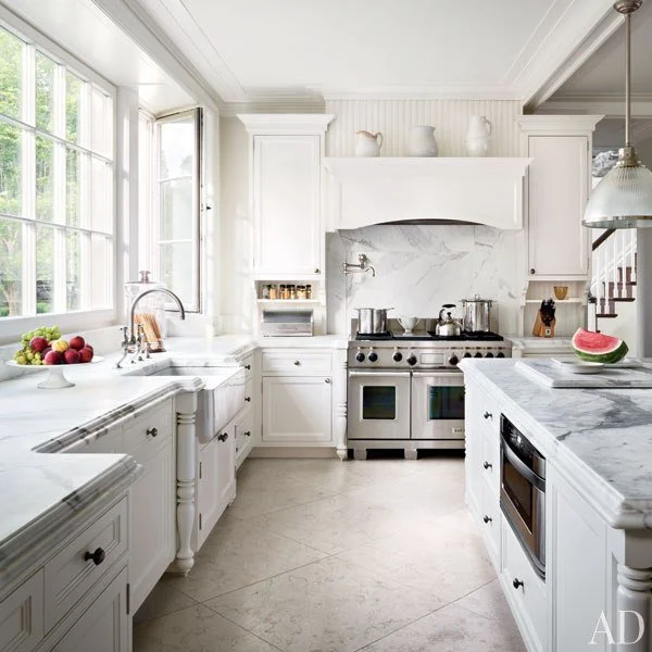 item7.rendition.slideshowVertical.camuto-villa-maria-12-kitchen.jpg