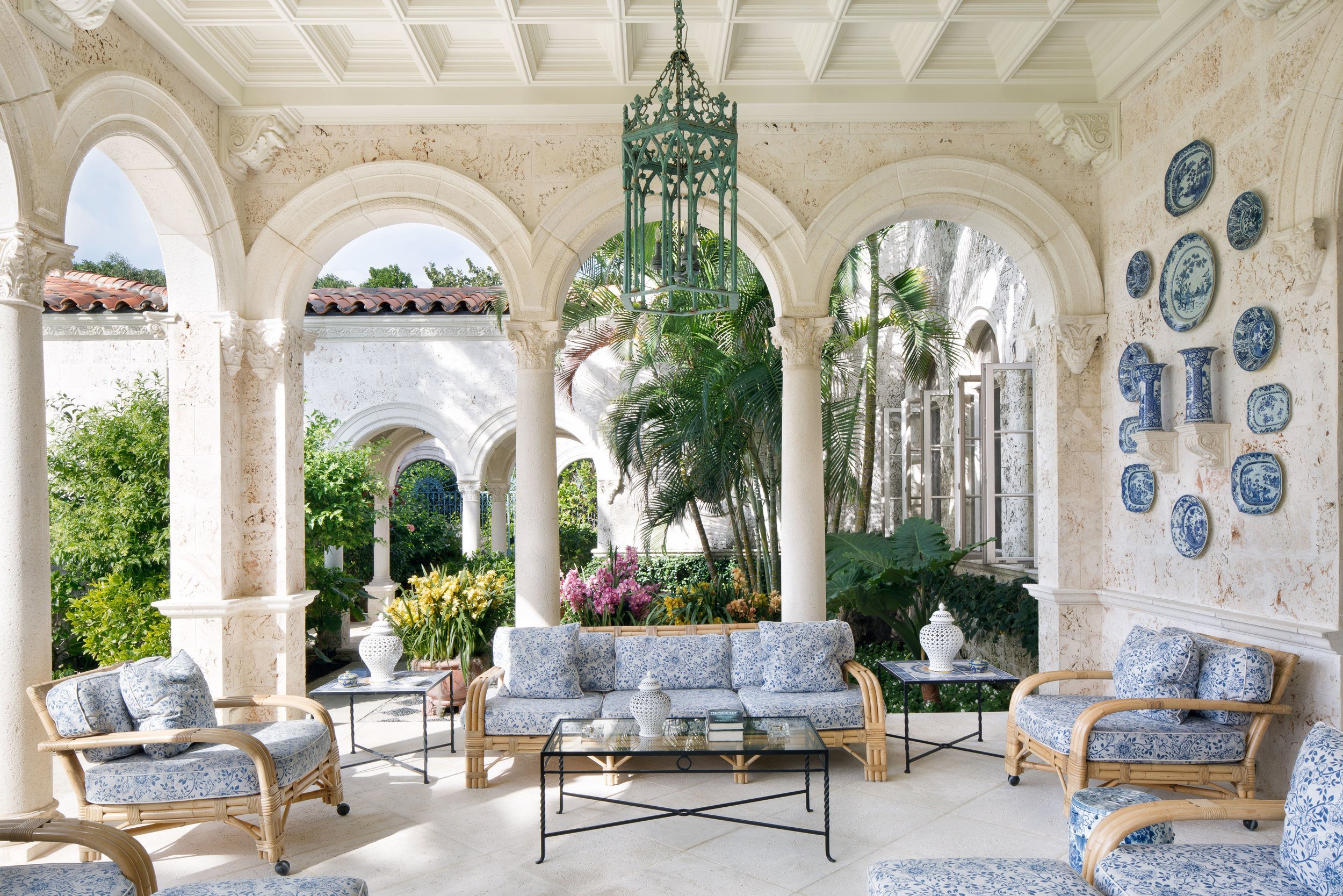 palm-beach-chic-03.jpg