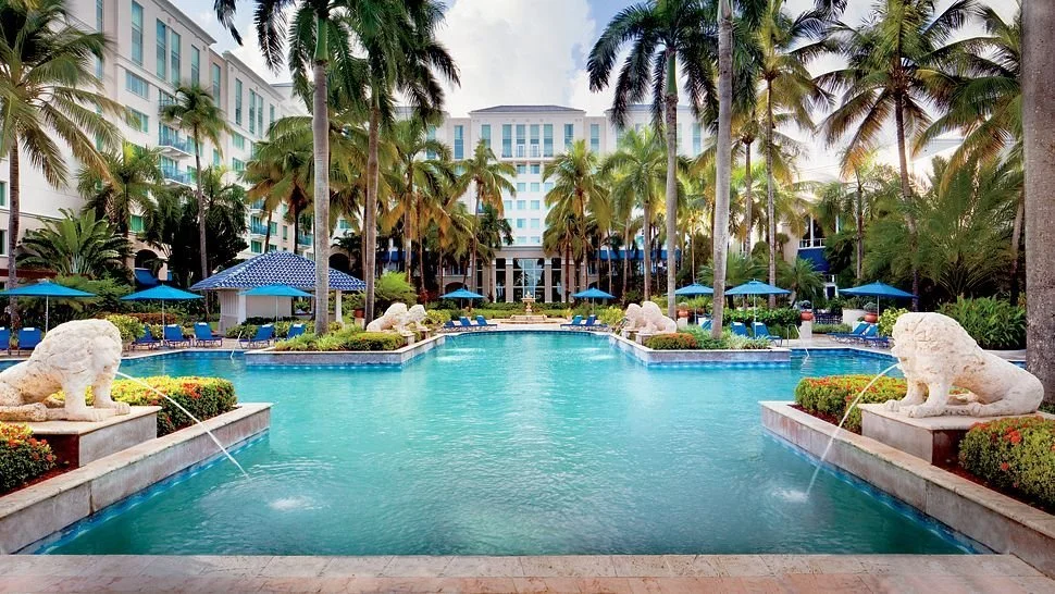 The Ritz-Carlton, San Juan-000159-01-pool.jpg