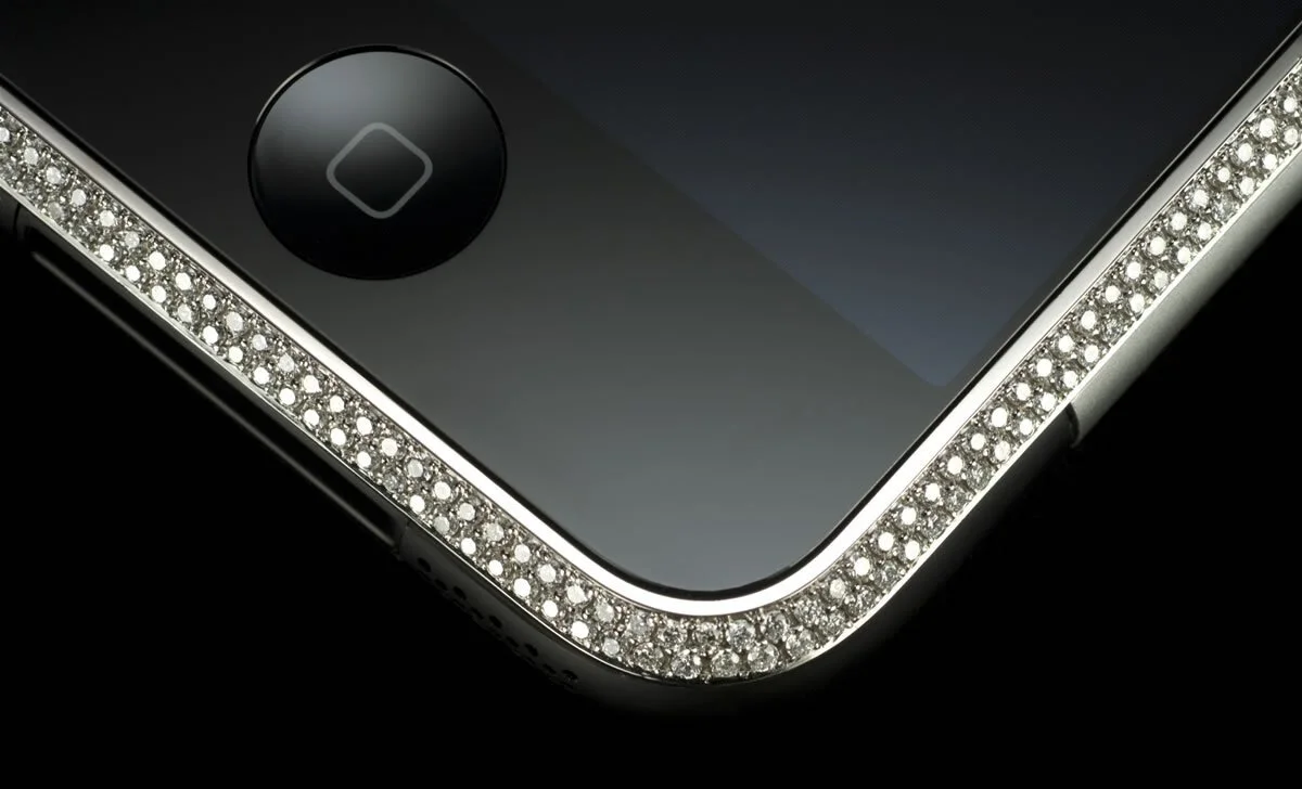 Tech Chic: Making the Case for Cases...