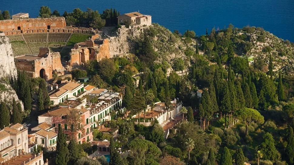 004254-12-exterior-aerial-view.jpg