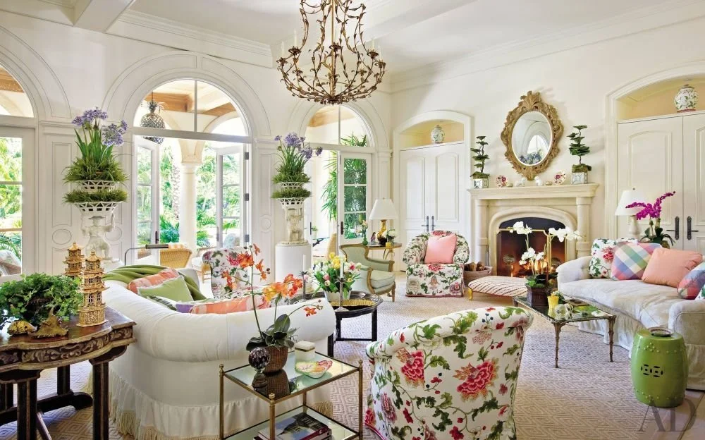 traditional-living-room-mario-buatta-palm-beach-florida-200903_1000-watermarked.jpg