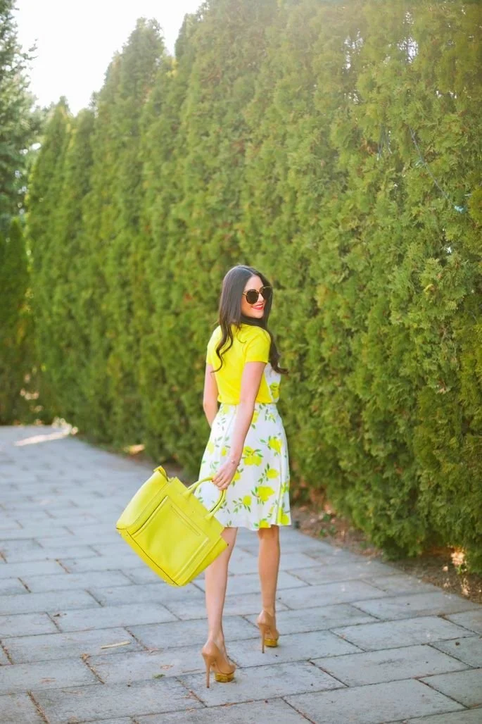 yelloww.jpg