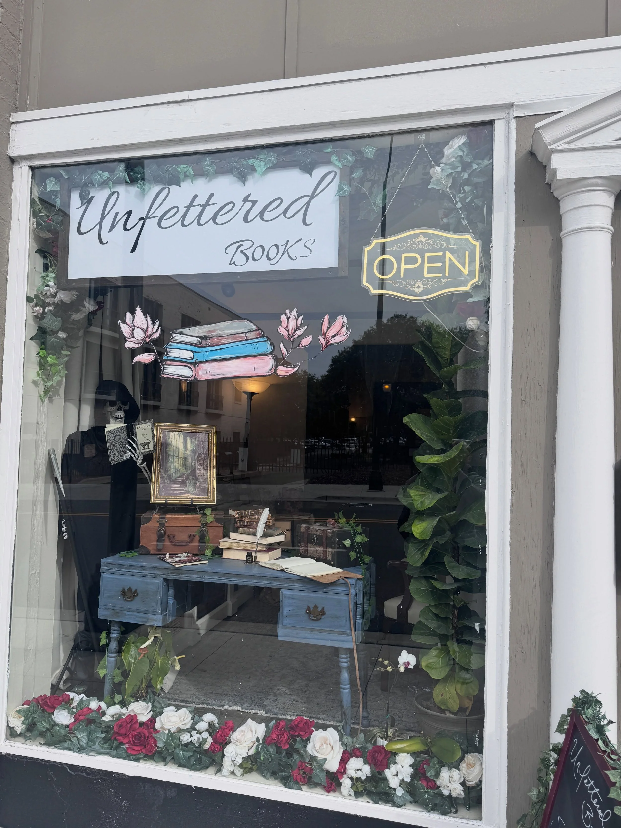 Special Announcement: &ldquo;Captain Noah: A Climate Change Superhero&rdquo; has officially landed at @unfetteredbooksgso If you&rsquo;re in downtown Greensboro, please stop by and pick up a copy&hellip;or two!
#CaptainNoah #UpUpAndAway #climatechang