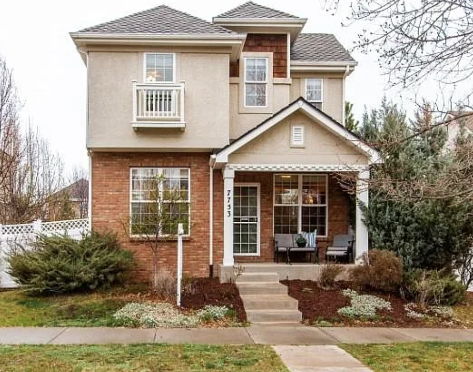 7753 E 8th Place