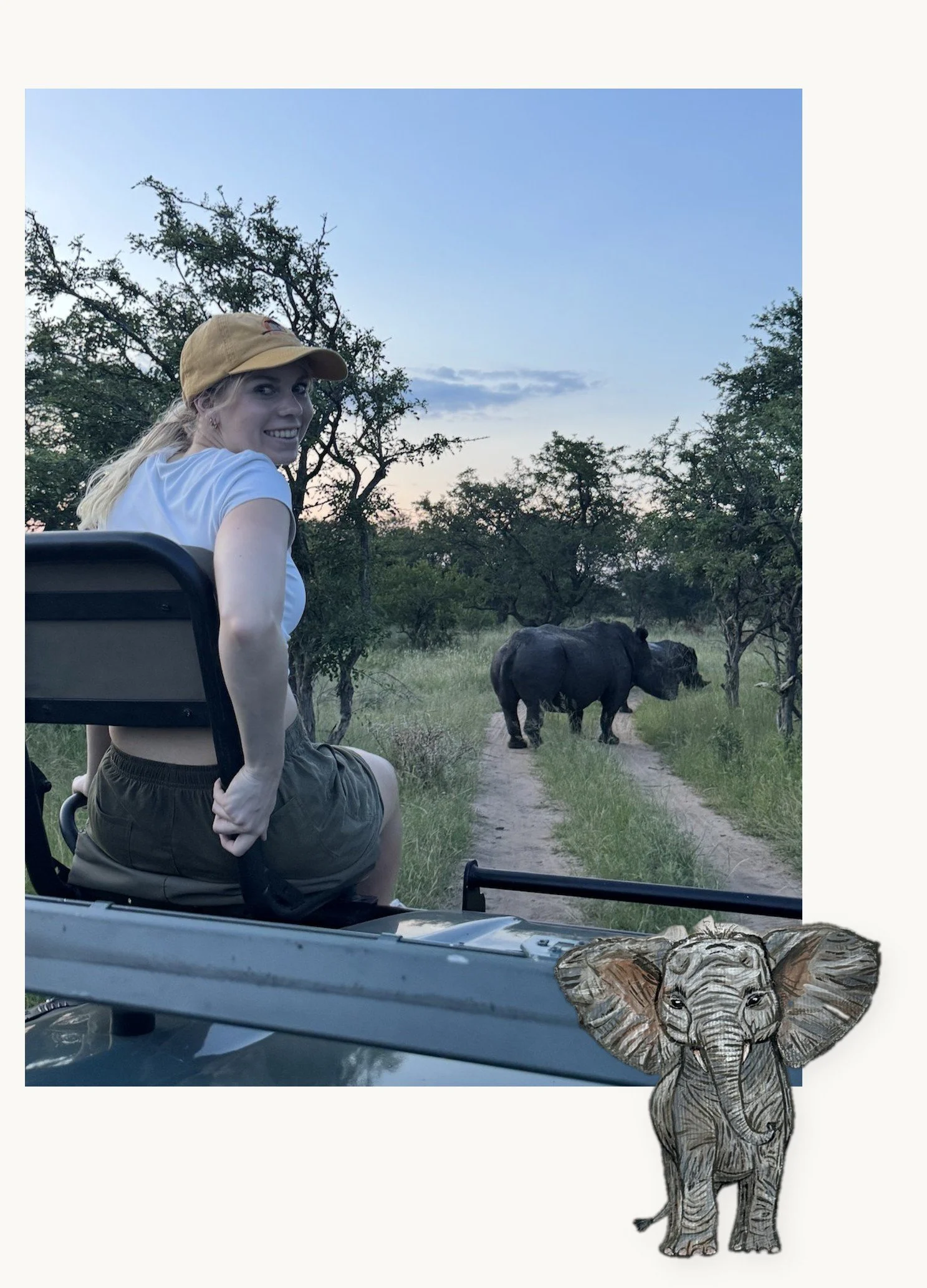 Sabrina Richter on safari with rhinos in South Africa, with her painted baby elephant – Wildlife Rangerin, Safari Inspiration für abstrakte Kunst