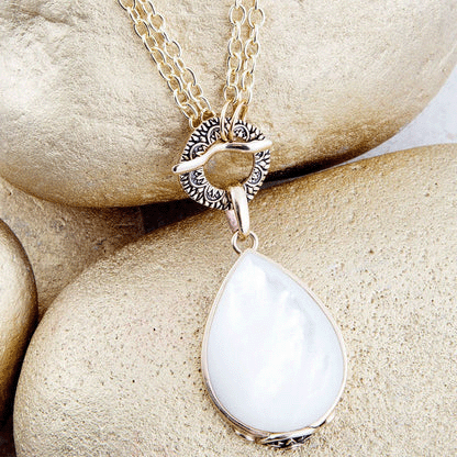 Abby+White+Mother+of+Pearl+Golden+Pendant+Necklace+%E2%80%93+Barse+Jewelry-6.png