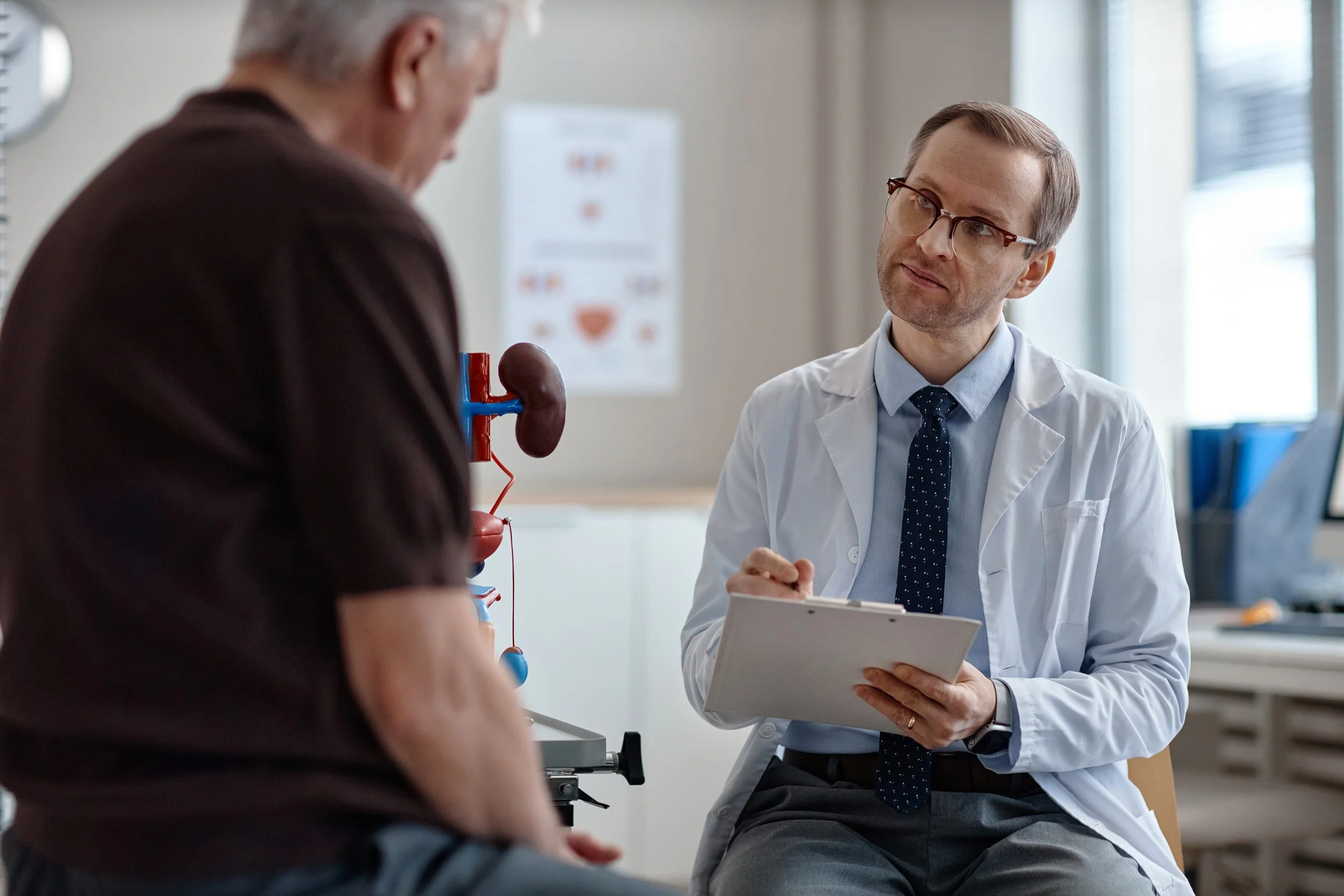 How do virtual clinicians document after-hours care?