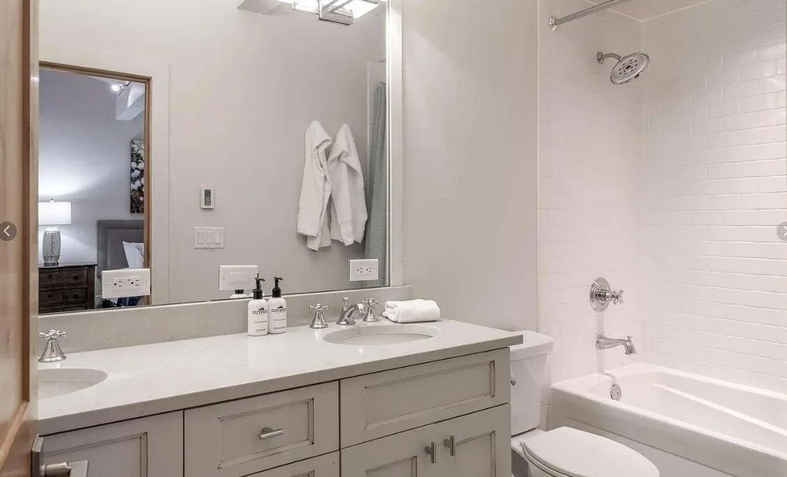 Shared bathroom · Bedrooms 3 and 4