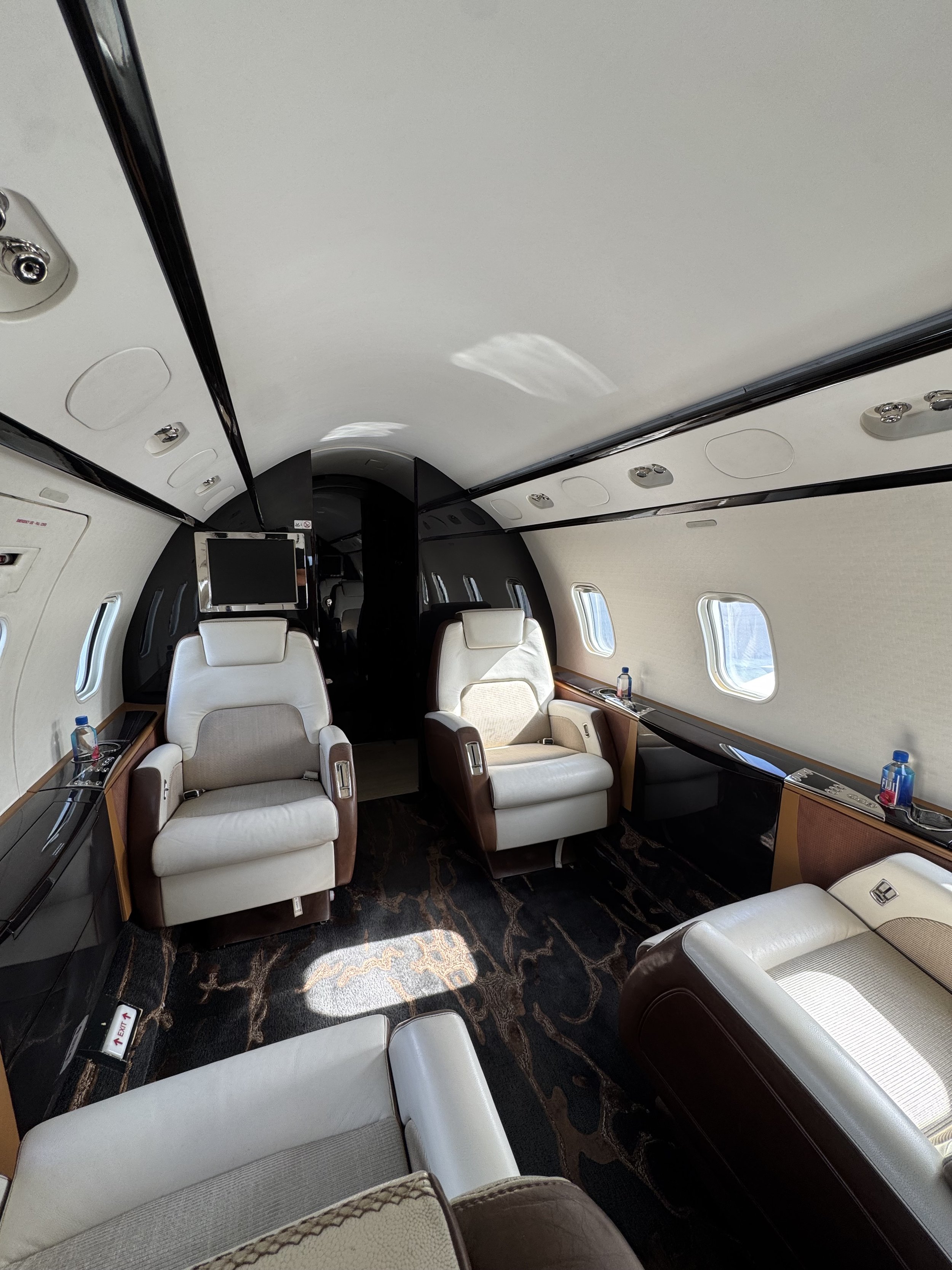 Aircraft Interior Cleaning Services in Orange County