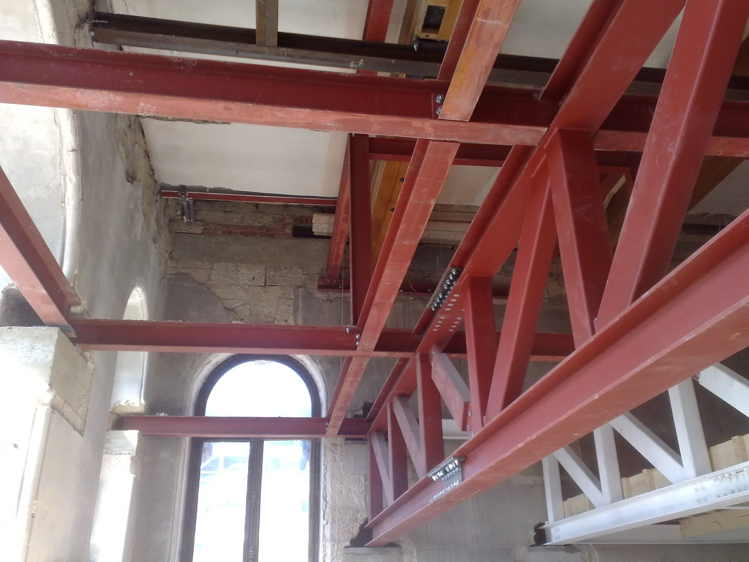 structural-steel-support-beams-floor-construction-4.jpg