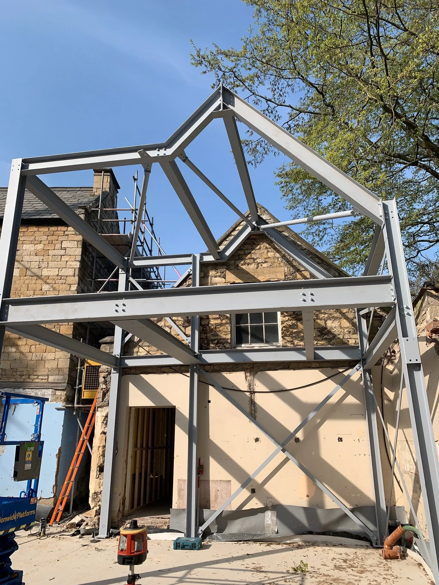 structural-steel-extension-to-existing-building-2.jpg