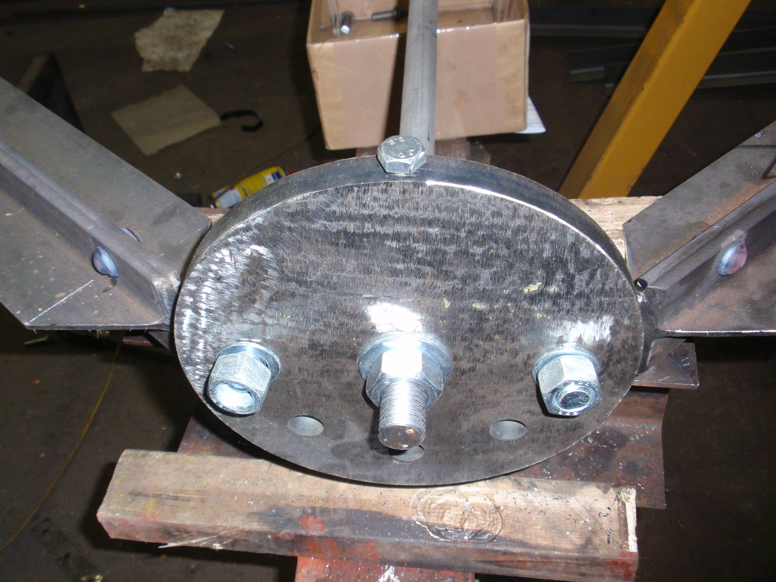 Steelwork bolted connection example