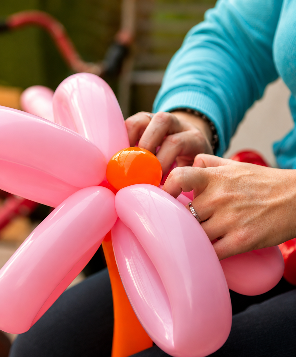 Balloon-Twisting-Auckland.png