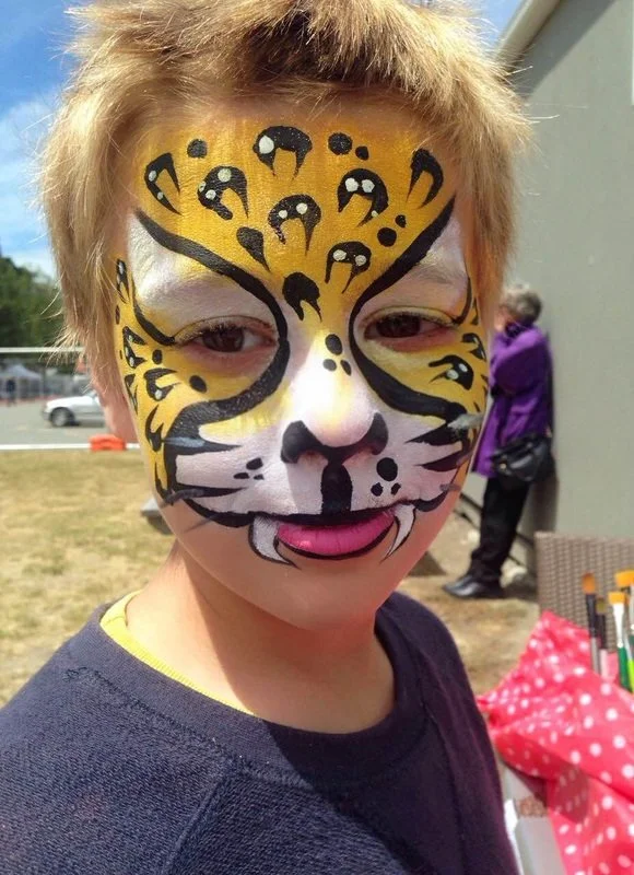 markets-face-painting.jpg