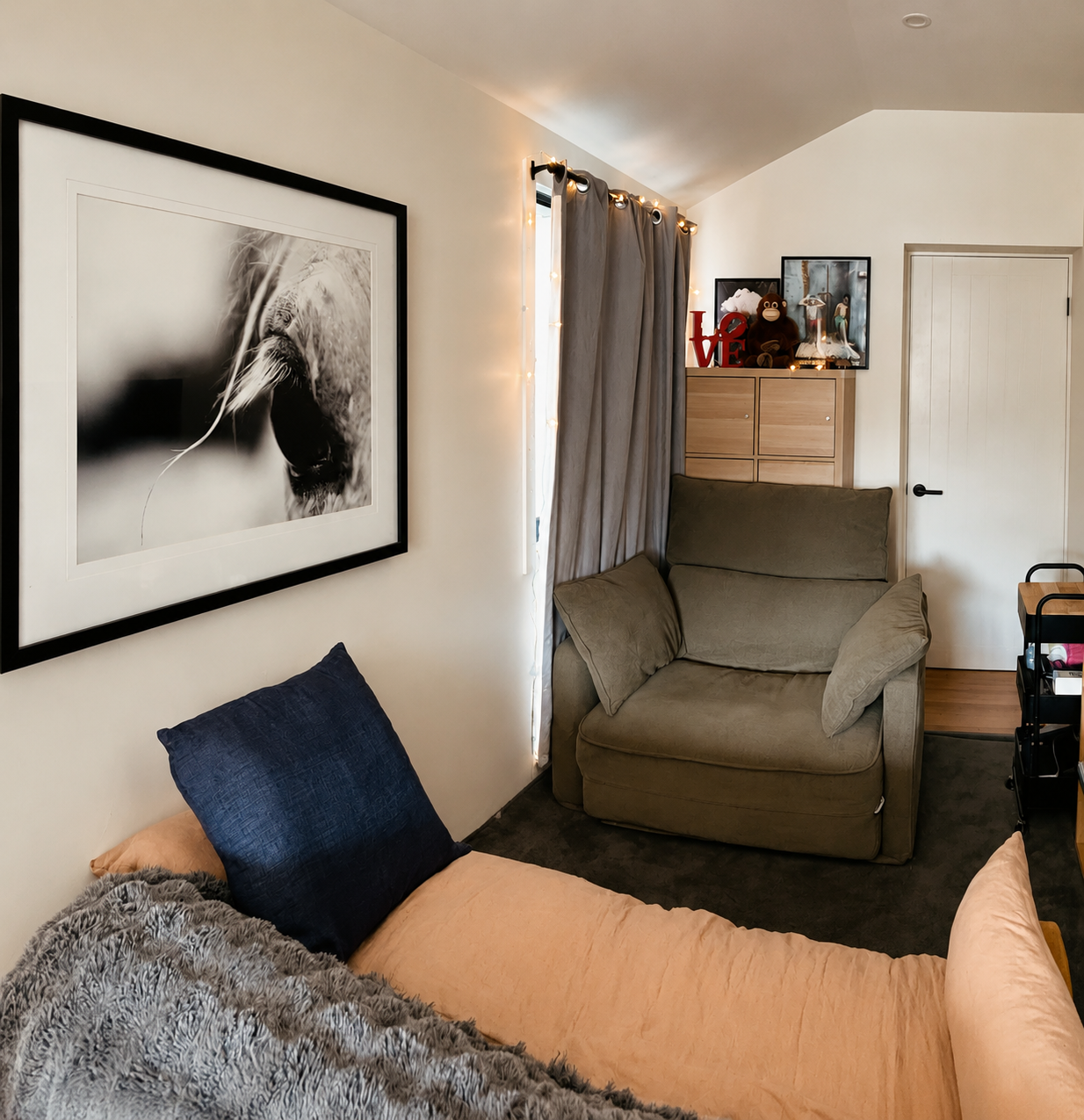 A private counselling room opening onto a covered veranda in Shorncliffe