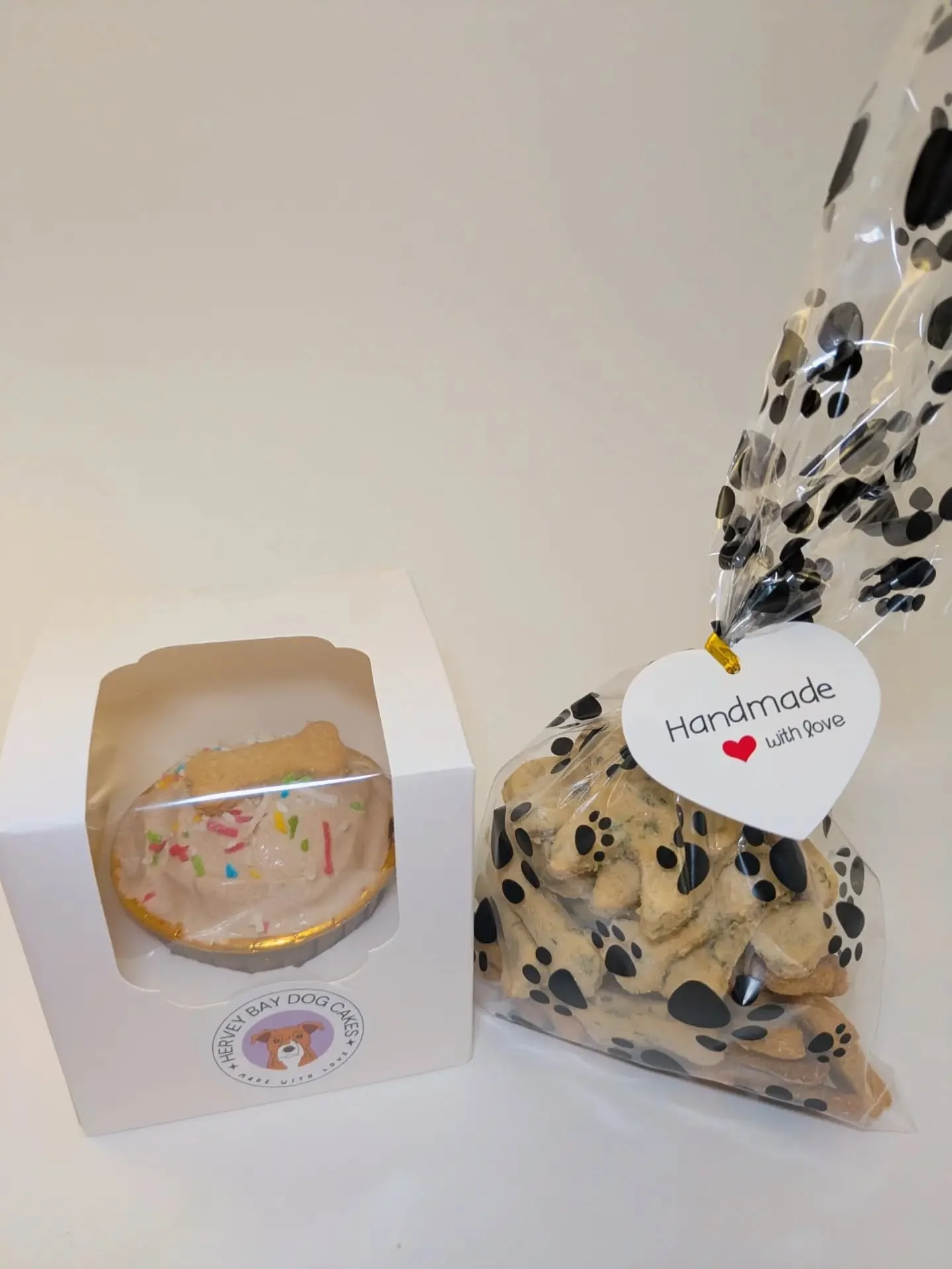A gift for my chippy boy. He came to visit from the Sunshine coast. He has filled my cup with so much love and joy. So here are some treats to take home (new minis alert 😜) 
Made with love from auntie Brooke. Xoxox 🥰❤️