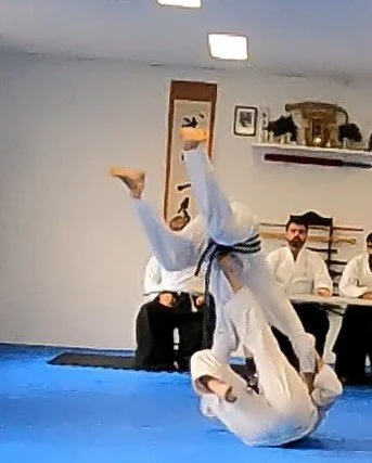 Mason Stomach Throw (002).jpg