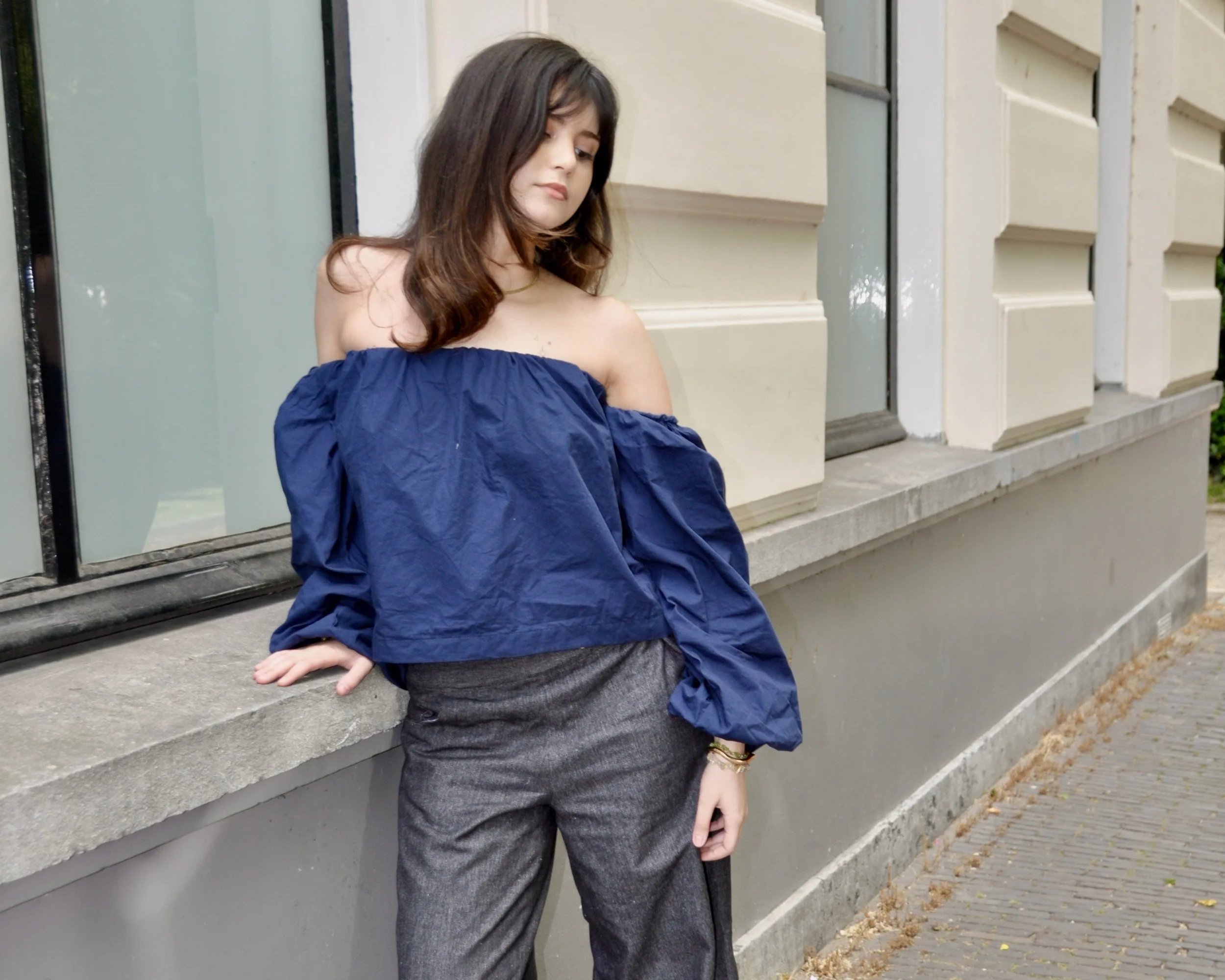 puffy off shoulder top navy