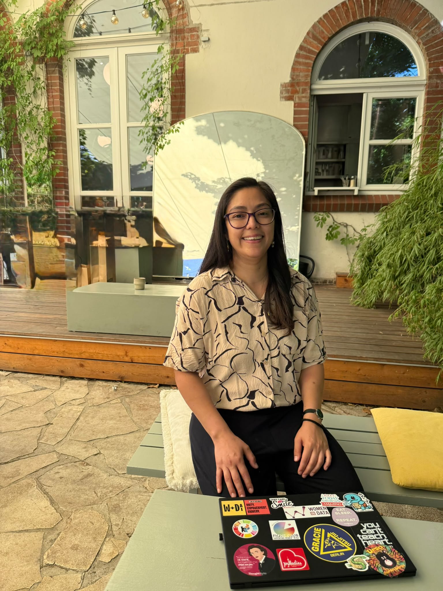 Introducing Dania Meira